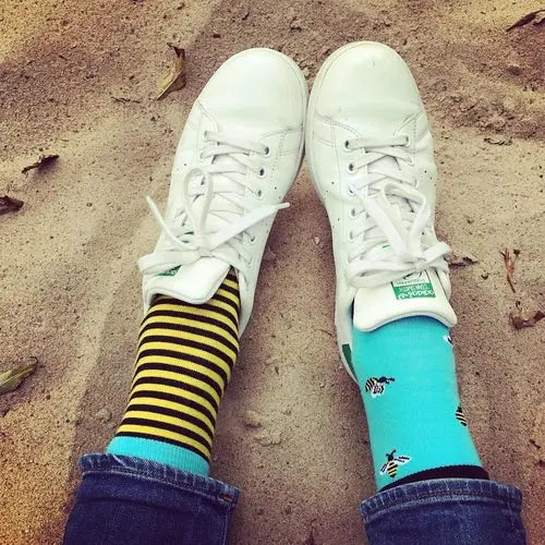 BUG men's socks with bees Amazing Hot Prices For You