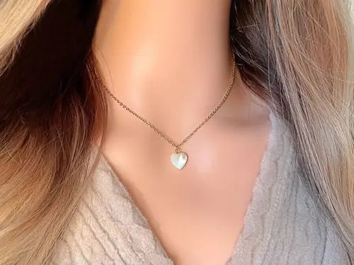 24K Natural Seashell Heart Necklace Amazing Hot Prices For You