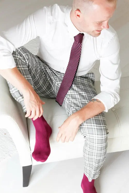 TAUNO men's dark lilac socks Amazing Hot Prices For You