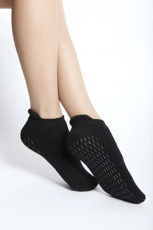 FINN womens black anti-slip socks Amazing Hot Prices For You